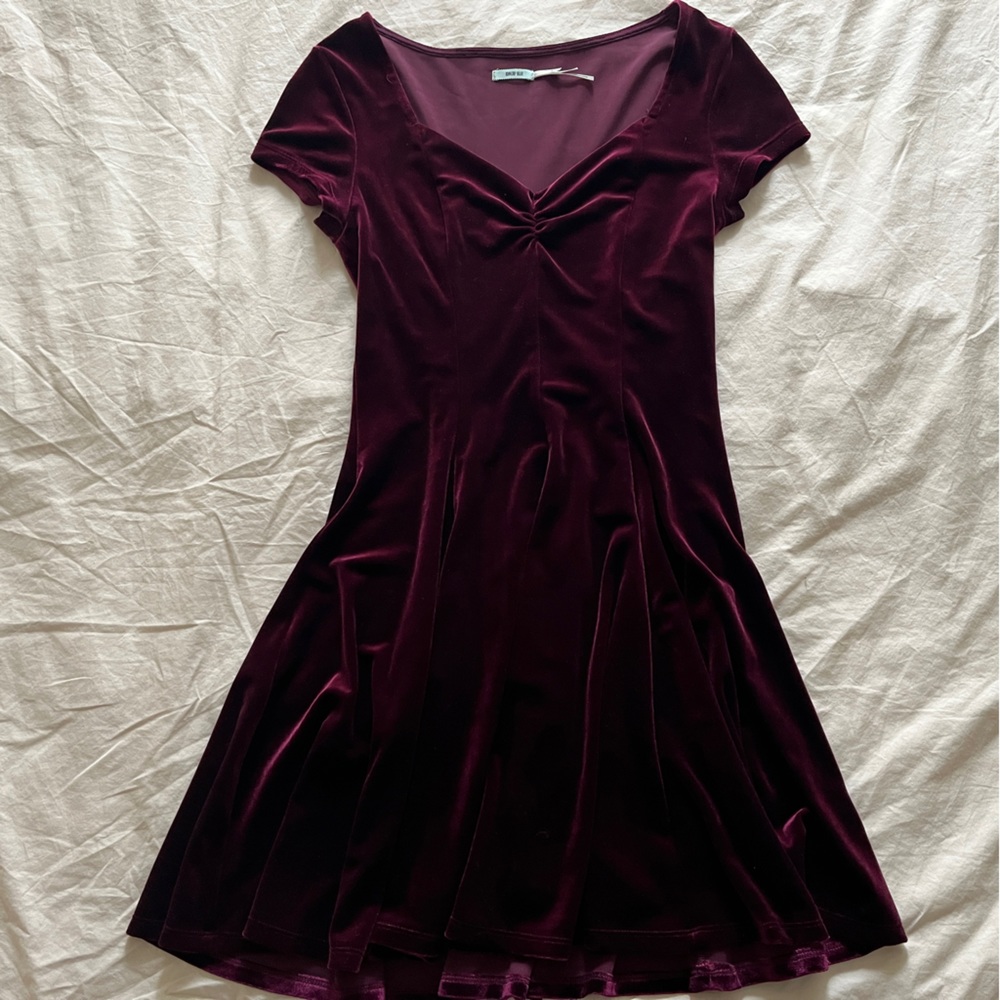 Urban Outfitters velvet sweetheart dress